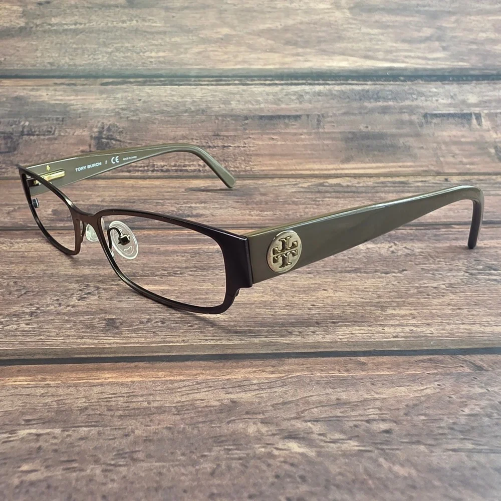 Tory Burch eyewear grading